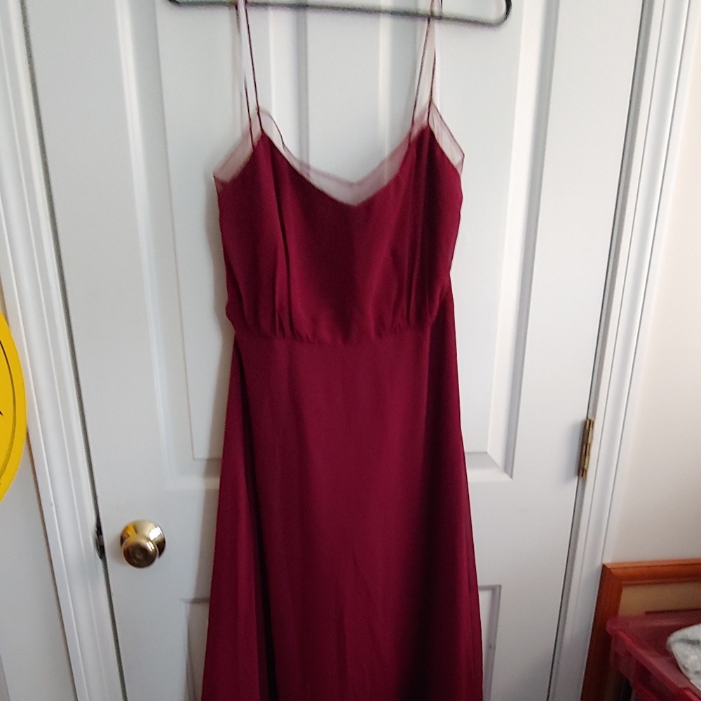 Beautiful Watters & Watters Formal Dress Size 6